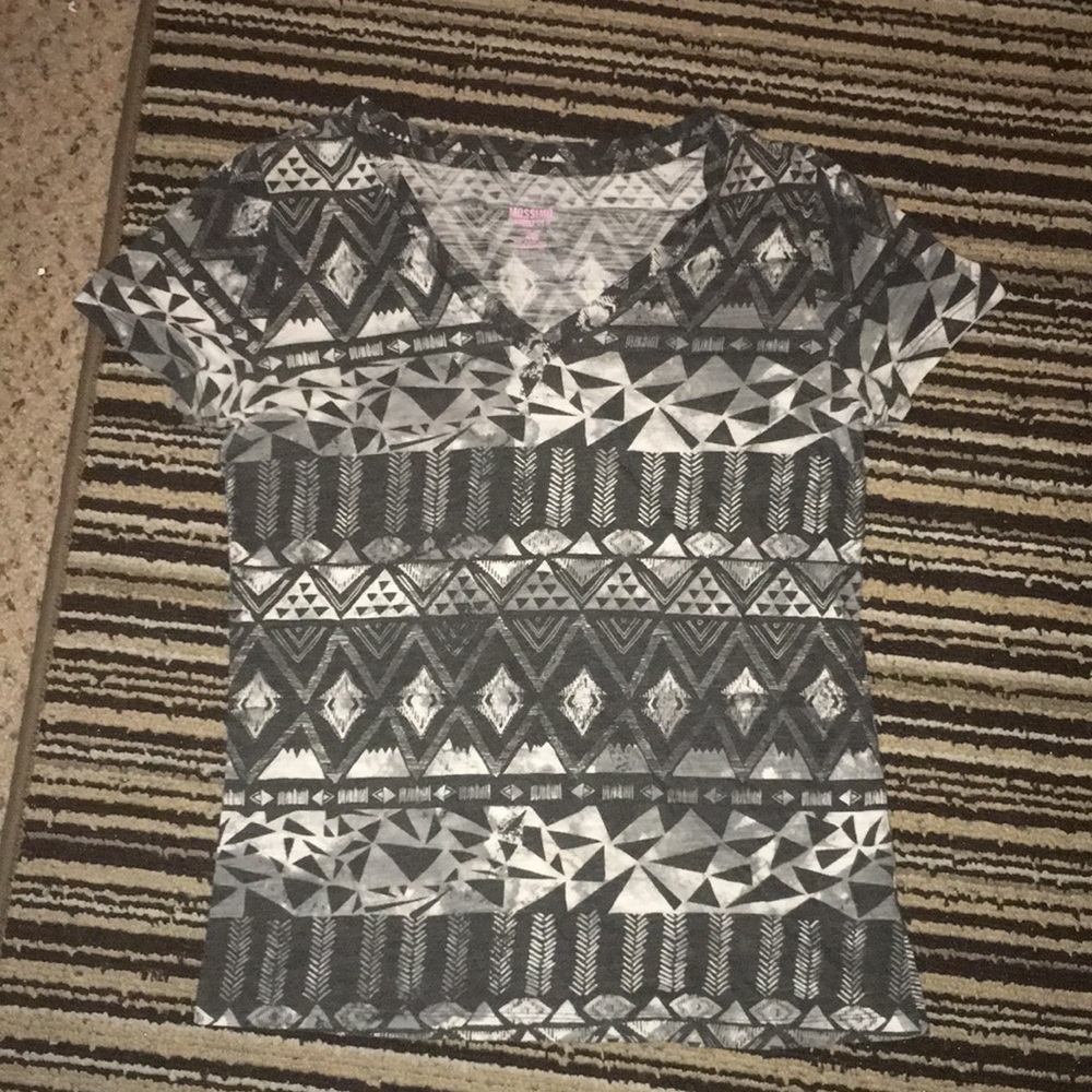 Mossimo tshit